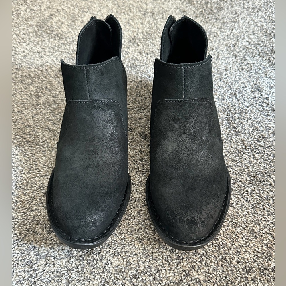 BORN Women's Kerri Boots Distressed - Black Size 6 - NEW